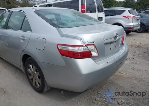 2009 Toyota Camry Hybrid z USA, uszkodzony, nr VIN 4T1BB46K49U065065